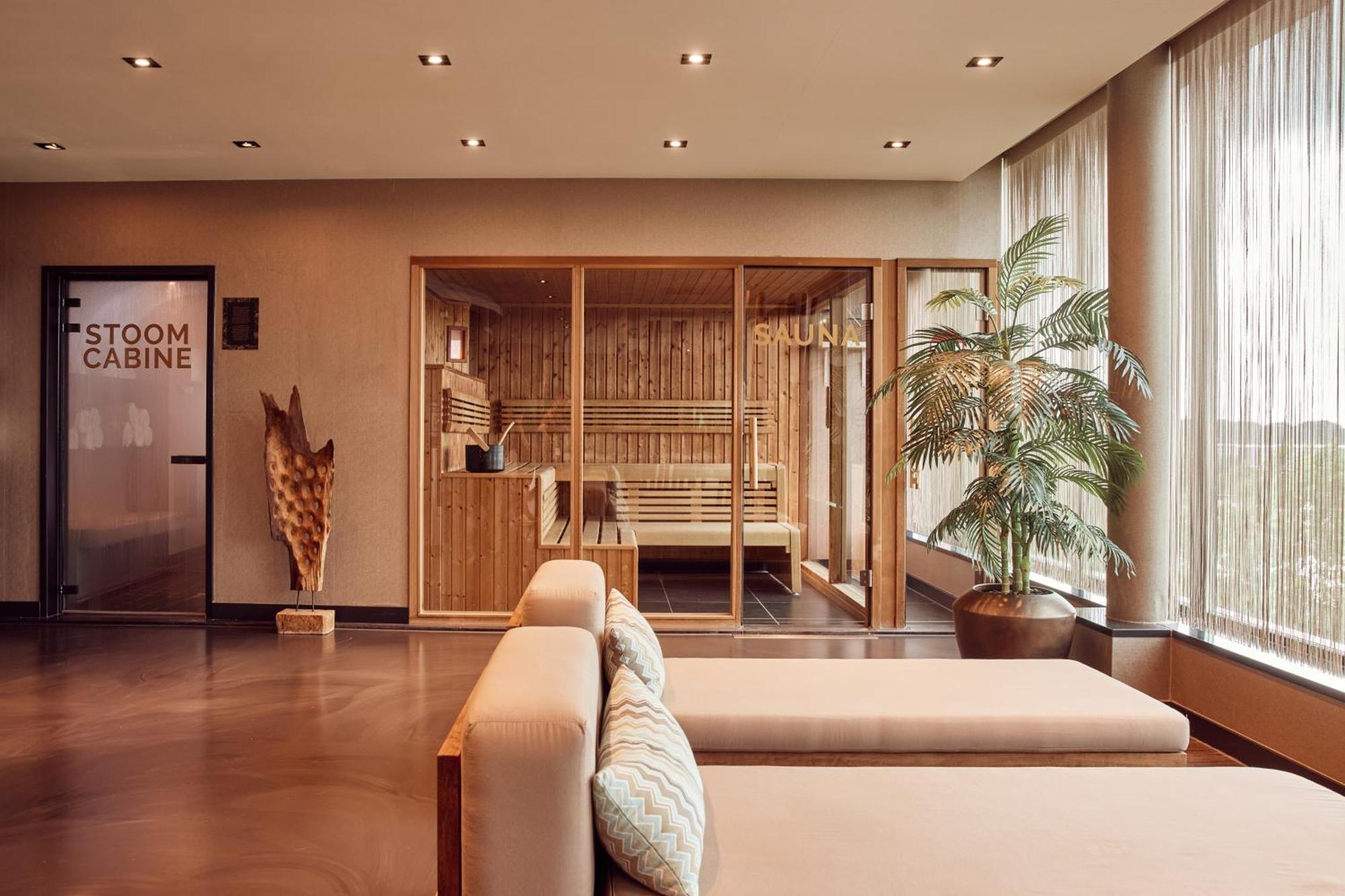 Van Der Valk Hotel Венендал Экстерьер фото