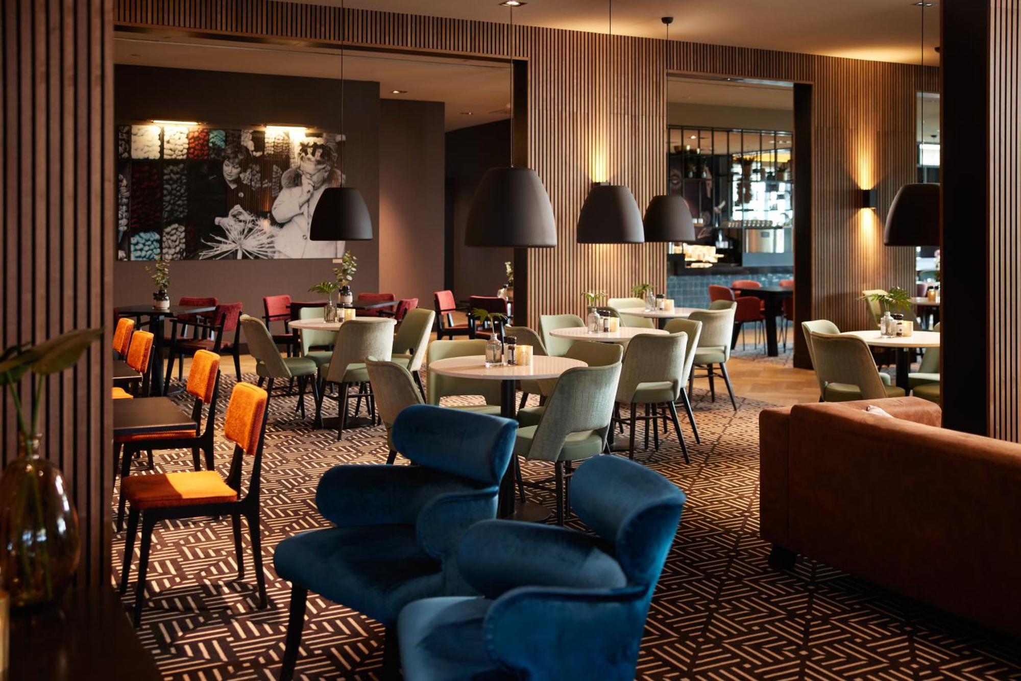 Van Der Valk Hotel Венендал Экстерьер фото